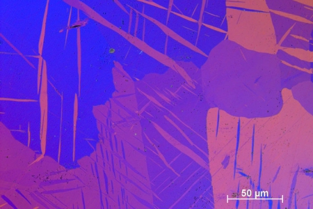 鋅、反射光、偏振對比與 lambda 板